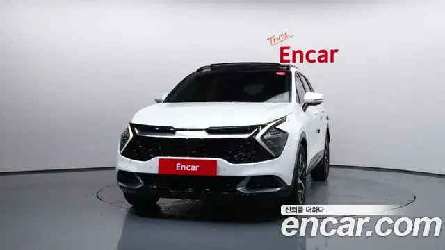 Kia Sportage 2022 — Фото 3/20