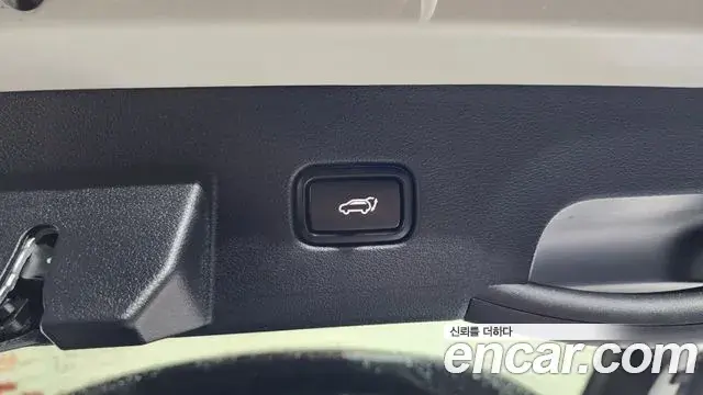 Kia Sportage 2022 — Фото 16/20