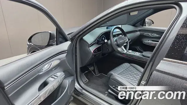 Genesis GV70 2022 — Şəkil 29/36