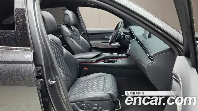 Genesis GV70 2022 — Şəkil 5/36