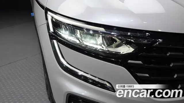 Renault Samsung QM6 2023 — Photo 31/32
