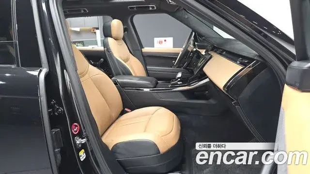 Land Rover Range Rover Sport 2026 — Фото 11/20