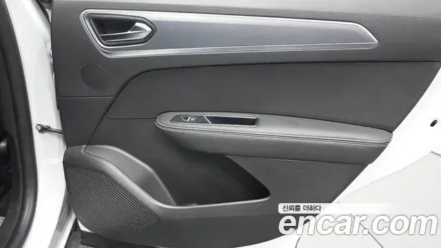 Renault Samsung XM3 2022 — ფოტო 9/36