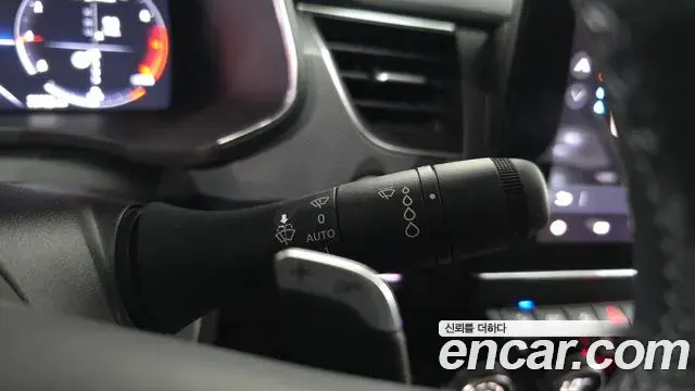 Renault Samsung XM3 2022 — ფოტო 7/36