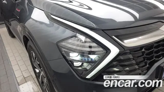 Kia Sportage 2022 — Photo 10/34