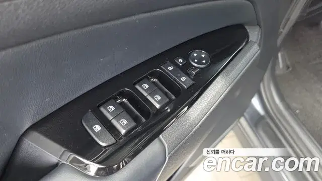 Kia Sportage 2022 — Photo 17/34