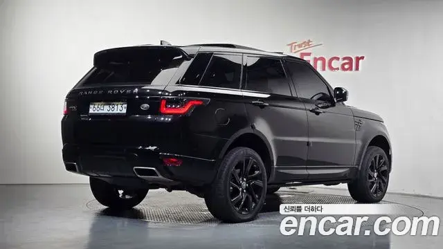 Land Rover Range Rover Sport 2018 — Şəkil 23/36