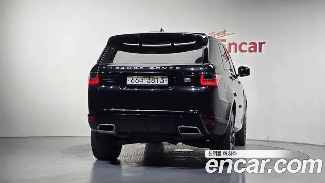 Land Rover Range Rover Sport 2018 — Şəkil 2/36