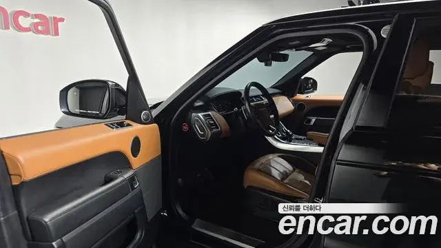 Land Rover Range Rover Sport 2018 — Şəkil 12/36
