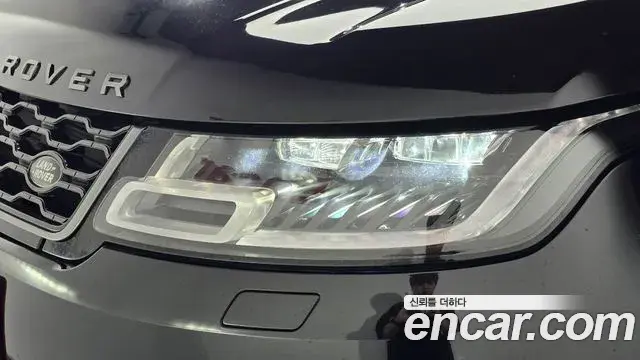 Land Rover Range Rover Sport 2018 — Şəkil 35/36