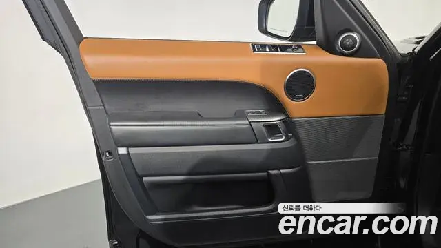 Land Rover Range Rover Sport 2018 — Şəkil 7/36