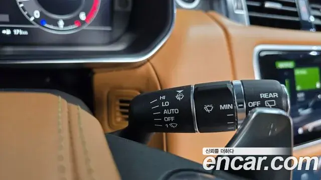 Land Rover Range Rover Sport 2018 — Şəkil 27/36