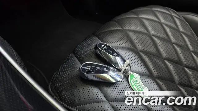 Mercedes-Benz S-Class 2022 — Фото 16/20