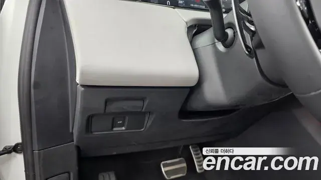 Land Rover Range Rover Evoque 2025 — Şəkil 13/31
