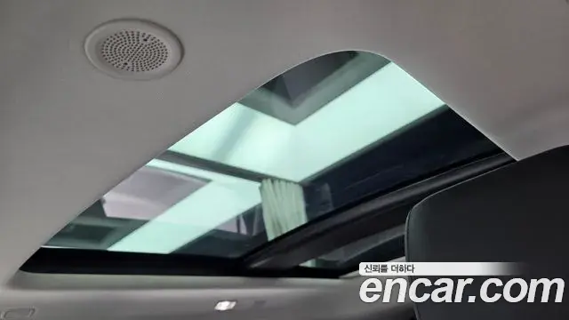 Land Rover Range Rover Evoque 2025 — Şəkil 8/31
