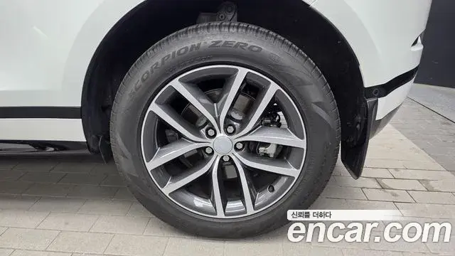 Land Rover Range Rover Evoque 2025 — Şəkil 9/31
