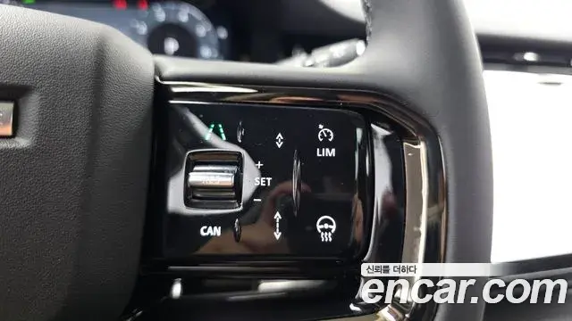 Land Rover Range Rover Evoque 2025 — Şəkil 26/31