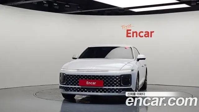 Hyundai Grandeur 2023 — Photo 3/20