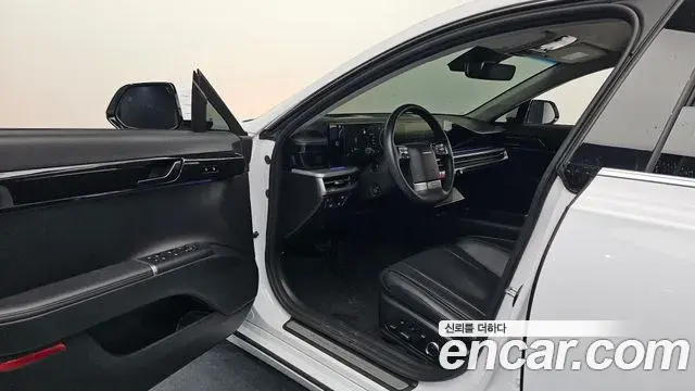 Hyundai Grandeur 2023 — Photo 10/20