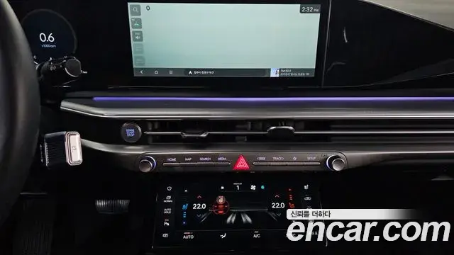 Hyundai Grandeur 2023 — Photo 18/20