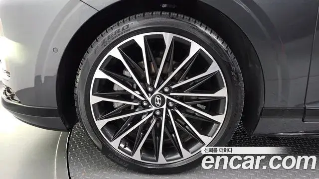Hyundai Grandeur 2023 — Фото 4/20