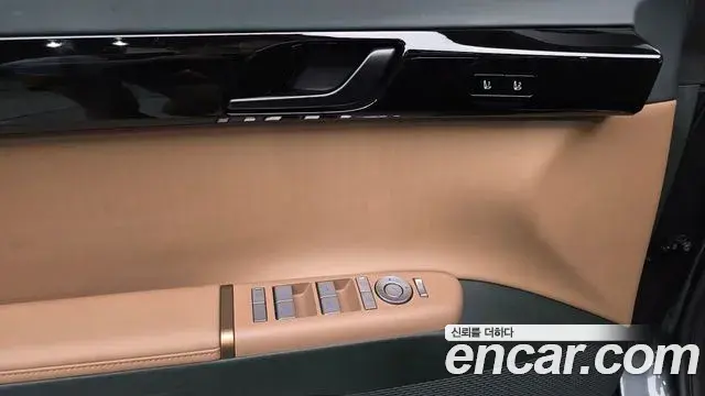 Hyundai Grandeur 2023 — Фото 18/20