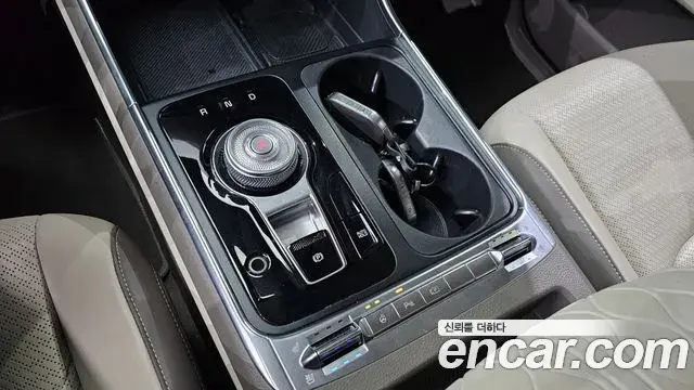 Kia Carnival 2025 — Фото 9/20