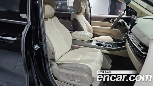 Kia Carnival 2025 — Фото 11/20