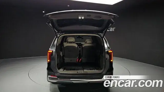 Kia Carnival 2025 — Фото 20/20