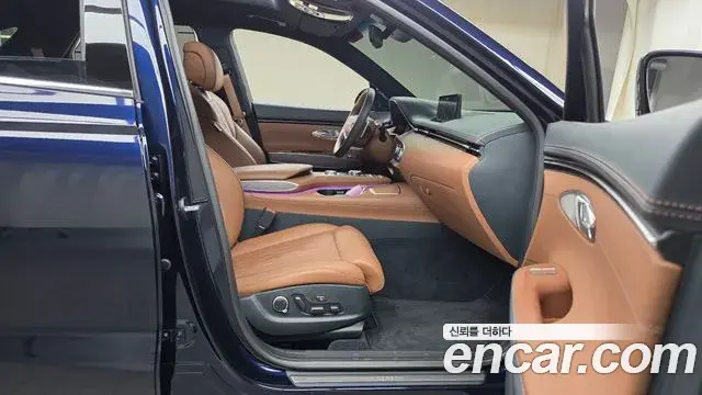 Genesis GV70 2023 — Photo 4/36