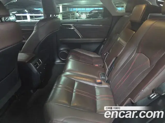 Lexus RX450h 2022 — Şəkil 19/20