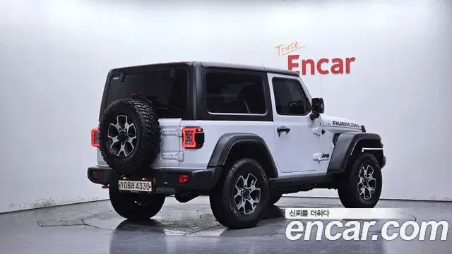 Jeep Wrangler 2020 — Фото 2/20