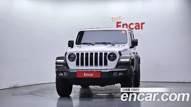 Jeep Wrangler 2020 — Фото 3/20