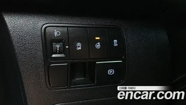 Hyundai Staria 2024 — Фото 17/20