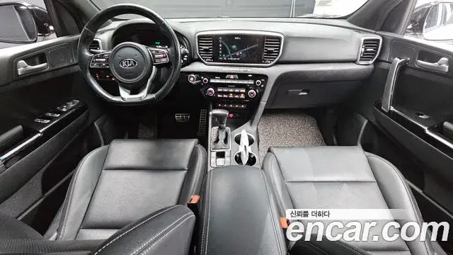 Kia Sportage The Bold 2021 — Фото 7/20