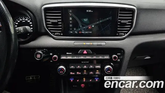 Kia Sportage The Bold 2021 — Фото 13/20