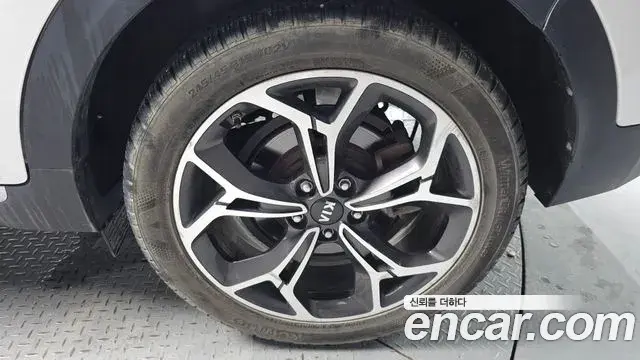 Kia Sportage The Bold 2021 — Şəkil 28/35