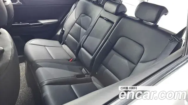 Kia Sportage The Bold 2021 — Şəkil 30/35