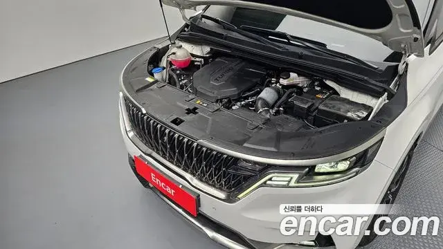 Kia Carnival 2023 — Photo 6/20