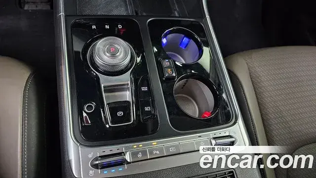 Kia Carnival 2024 — Фото 9/20