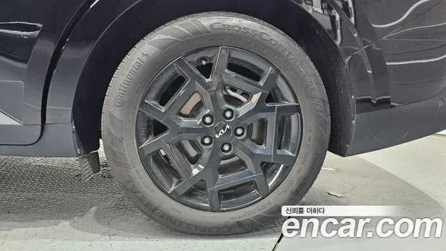 Kia Carnival 2024 — Photo 4/32