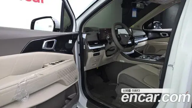 Kia Carnival 2026 — ფოტო 23/32