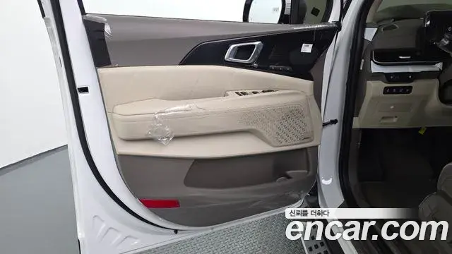 Kia Carnival 2026 — ფოტო 6/32