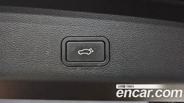 Renault Samsung Grand Koleos 2025 — Photo 20/36