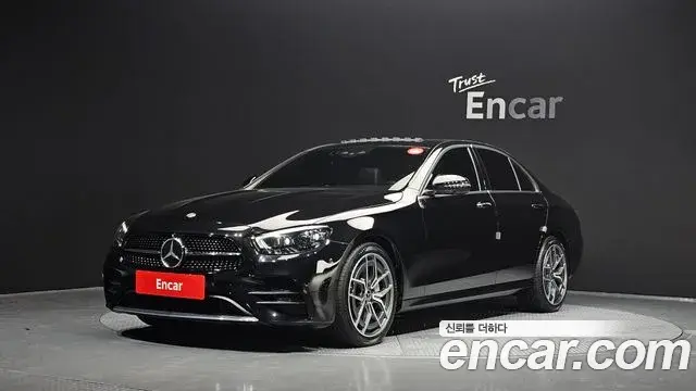 Mercedes-Benz E-Class 2021 — Фото 1/20