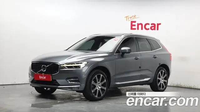 Volvo XC60 2019 — Фото 1/20