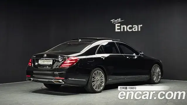 Mercedes-Benz S-Class 2019 — Фото 2/20