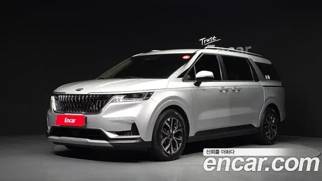 Kia Carnival 2021 — Photo 10/20