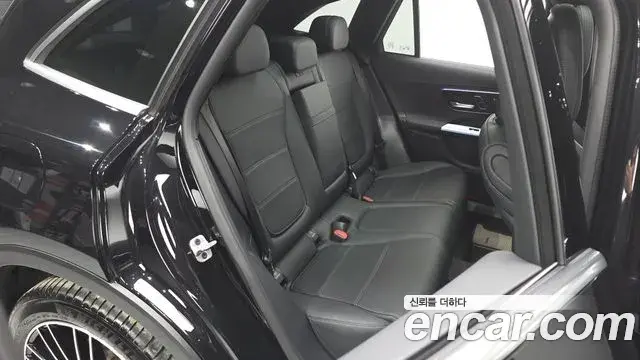 Mercedes-Benz GLC-Class 2025 — Фото 11/20