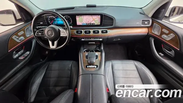 Mercedes-Benz GLE-Class 2019 — Фото 9/20